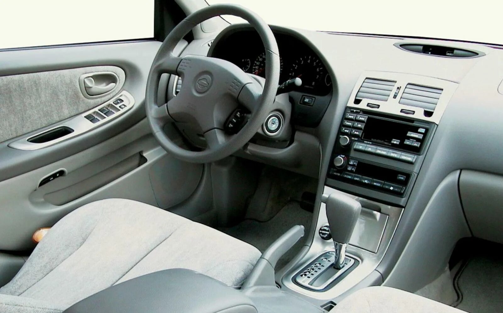 Ниссан максима салон фото 2000 Nissan Maxima - Information and photos - Neo Drive