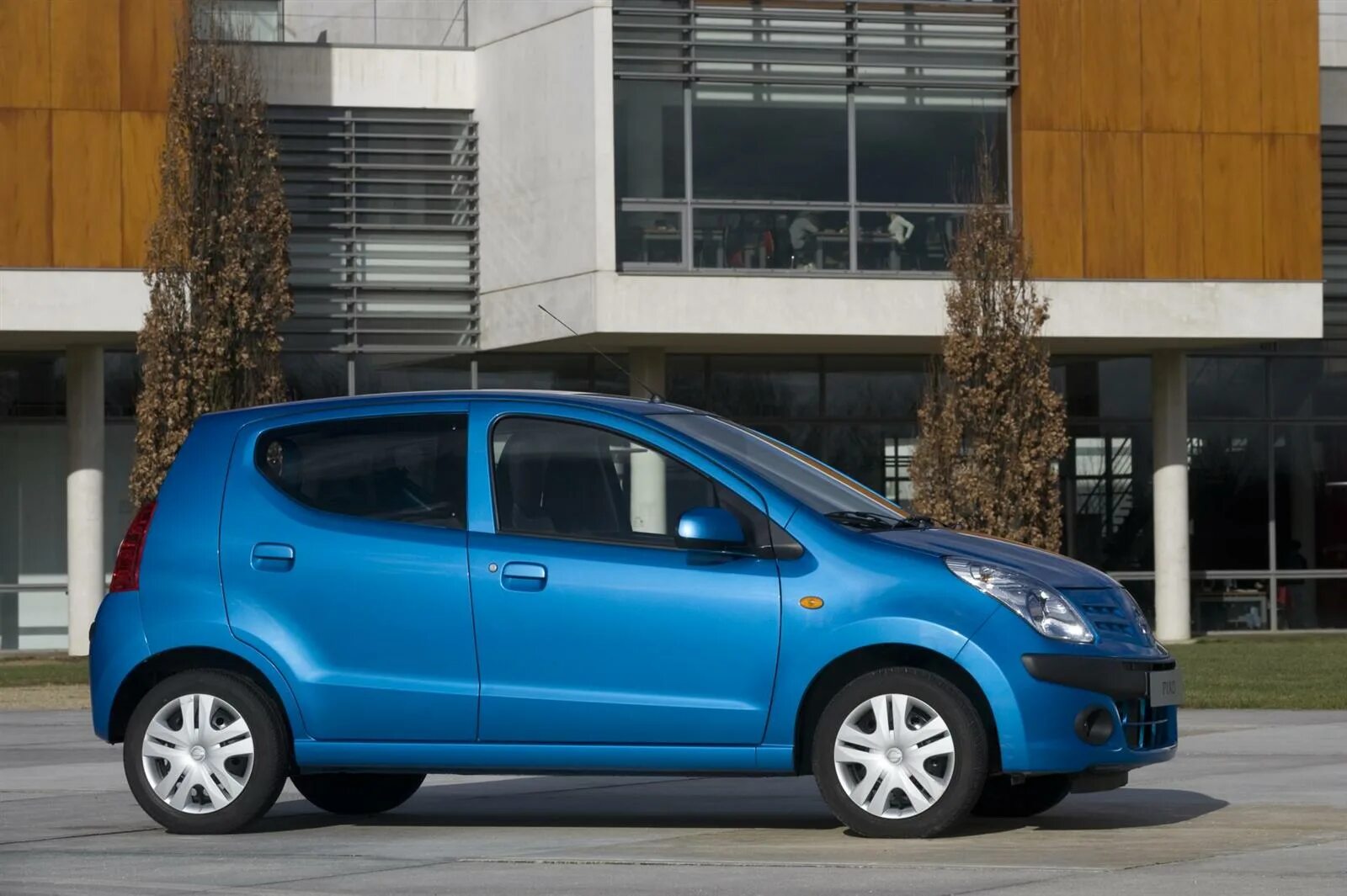 Ниссан малолитражка модели фото и цены 2014 Nissan Pixo Image. Photo 26 of 68