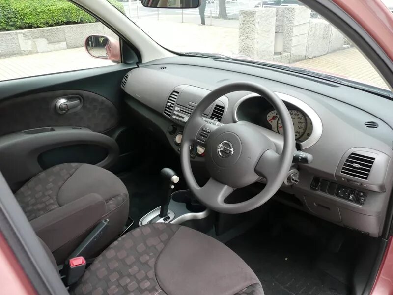 Ниссан марч фото салона File:Nissan March 2007 interior.jpg - Wikimedia Commons