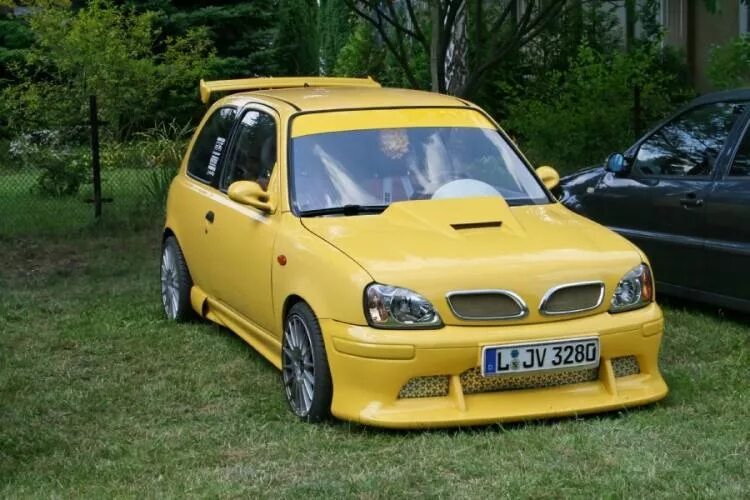 Ниссан марч к 11 тюнинг Не могу определиться с обвесами - Nissan March (K11), 1 л, 2001 года стайлинг DR