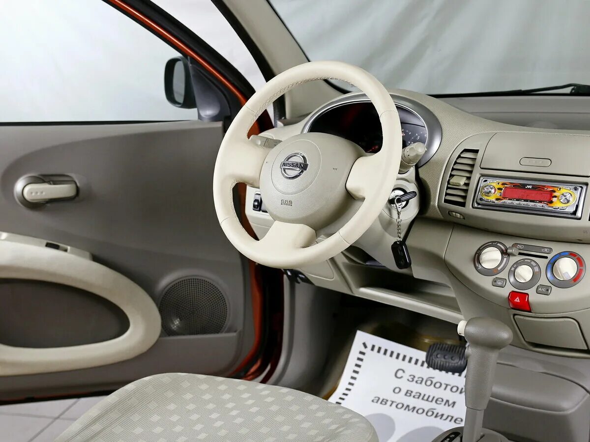 Ниссан микра фото салона Купить б/у Nissan Micra III (K12) 1.2 AT (80 л.с.) бензин автомат в Москве: крас