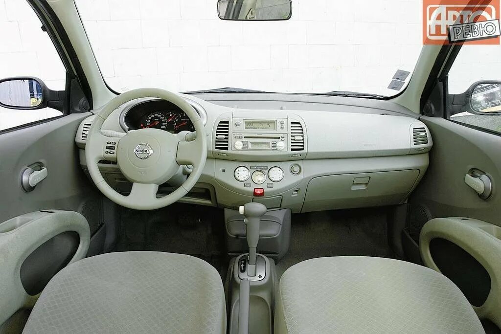 Ниссан микра фото салона Nissan March 2002 - 2010, 3 поколение (K12), Хэтчбек 5 дв.: технические характер