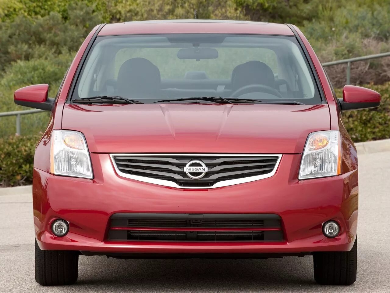 Ниссан модификации фото Nissan Sentra 6 поколение (B16) рестайлинг, седан - технические характеристики, 