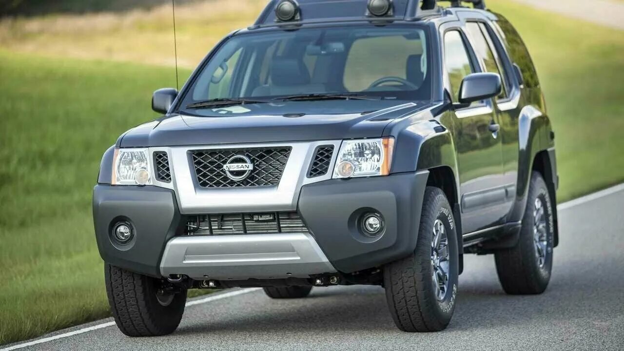 Ниссан модификации фото Картина на холсте 60x110 Альянс Лес "Машины Ниссан Nissan Черный" на подрамнике 