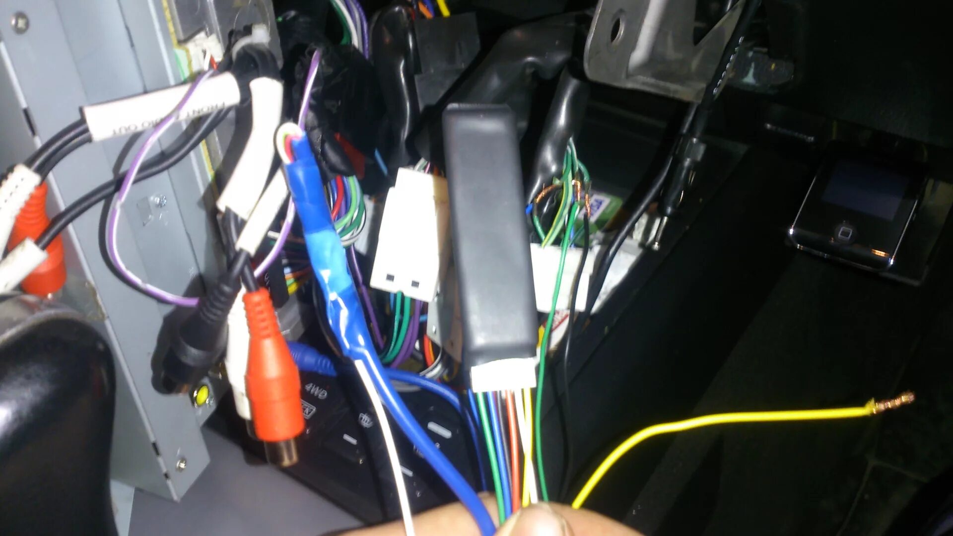 Ниссан мурано подключение магнитолы скрещиваем кнопки руля с магнитолой. - Nissan Murano I, 3,5 л, 2007 года аксессу