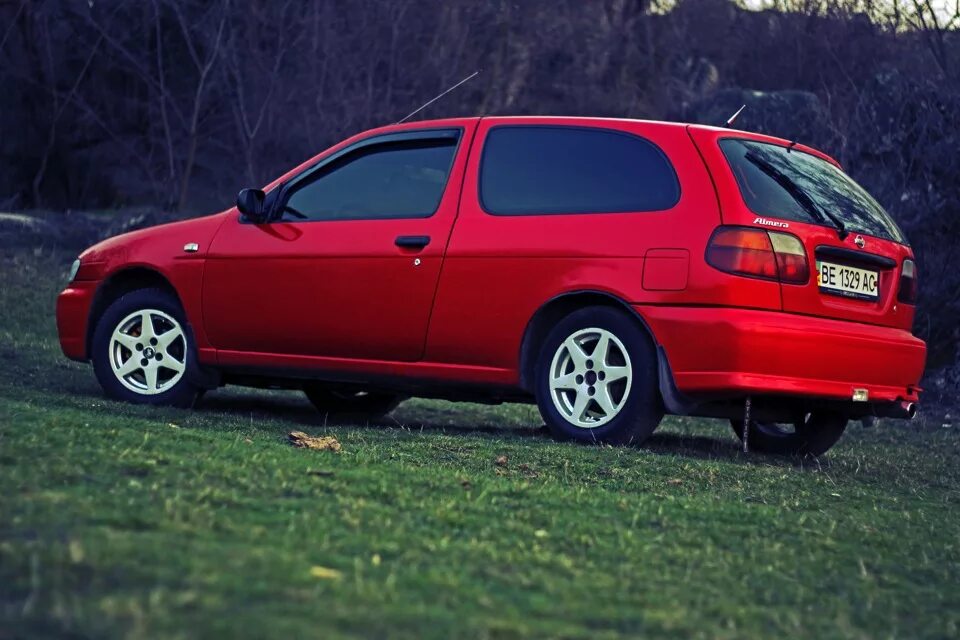 Ниссан n15 фото Фотосессия - Nissan Almera I (N15), 1,4 л, 1996 года фотография DRIVE2