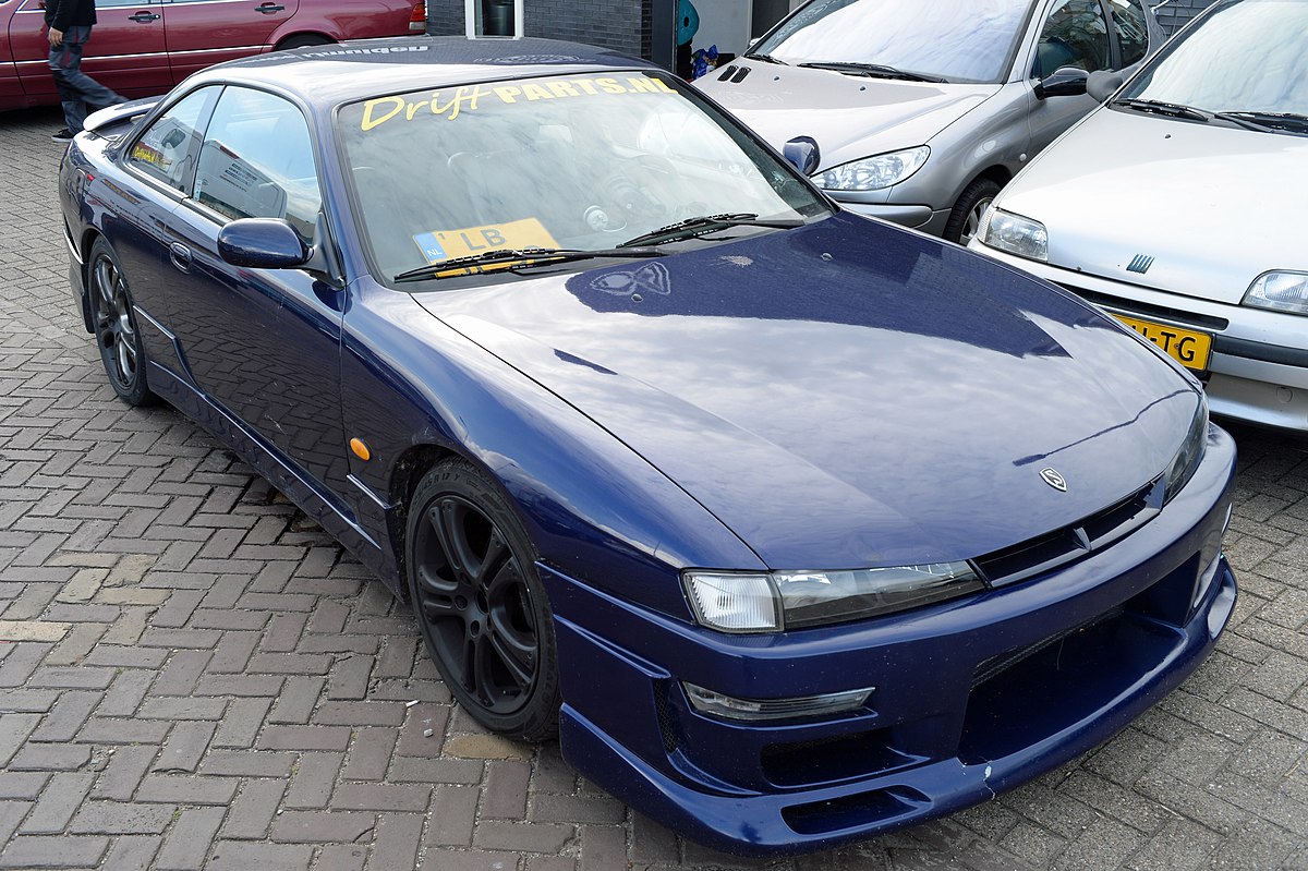 Ниссан на 200 фото File:1995 Nissan 200 SX 2.0 Turbo (15311112297).jpg - Wikimedia Commons