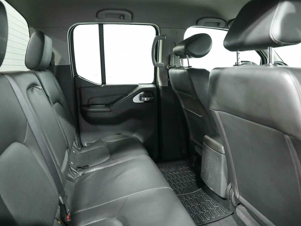 Ниссан навара фото салона Silk Road Auto - Бишкек, доставка авто из России