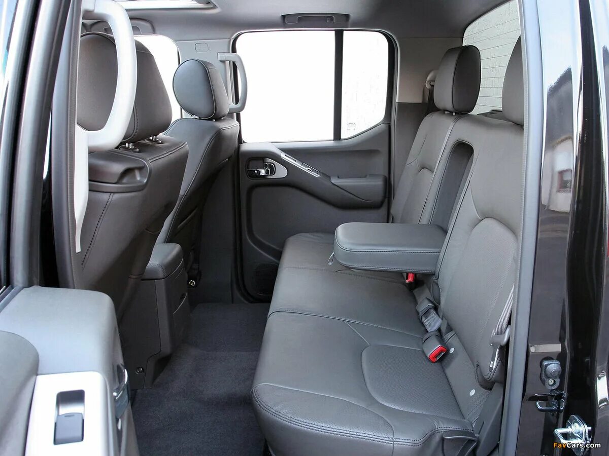 Ниссан навара фото салона Идеальные пикапы для России. (Часть 2) MOTORTV Дзен