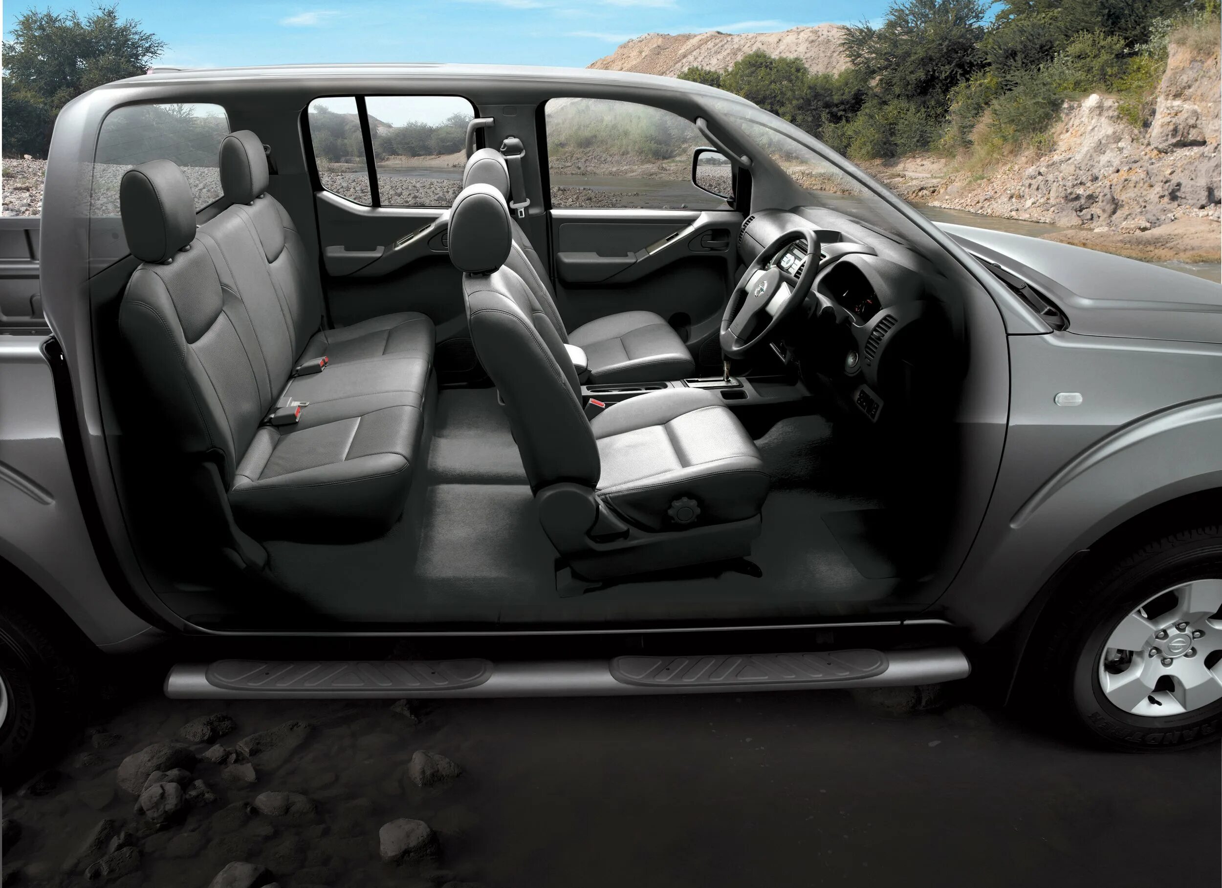 Ниссан навара фото салона Interior Navara - Paul Tan's Automotive News