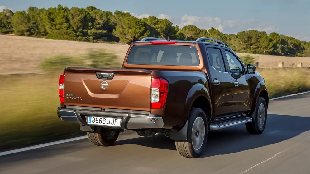 Ниссан навара пикап фото Пять рычагов комфорта: тест-драйв Nissan NP300 Navara - КОЛЕСА.ру - автомобильны