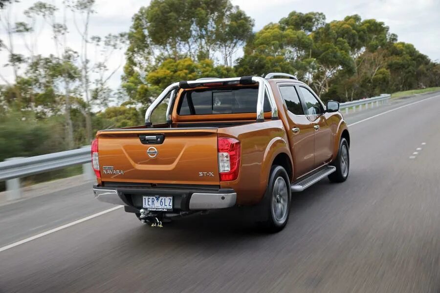 Ниссан навара пикап фото Nissan NP300 Navara Double Cab 2015 года выпуска для рынка Австралии и Океании. 