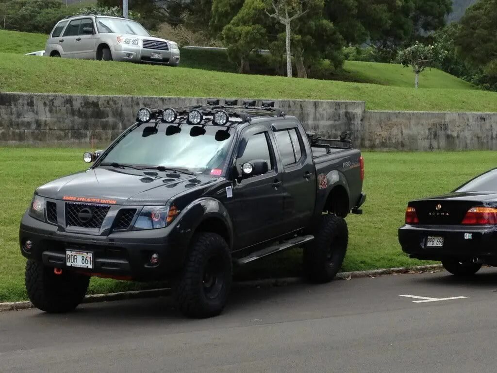 Ниссан навара тюнинг для бездорожья If i ever got a truck it eould be like this Murdered out 2010 Nissan Frontier Ni