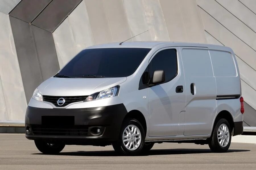 Ниссан нб 200 фото Nissan nv 200. Грузоперевозки в Челябинске, по РФ. Челябинск, улица 250-летия Че