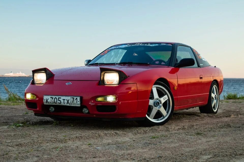 Ниссан нб 200 фото Внезапно фотосессия - Nissan 200SX (S13), 4,3 л, 1993 года фотография DRIVE2
