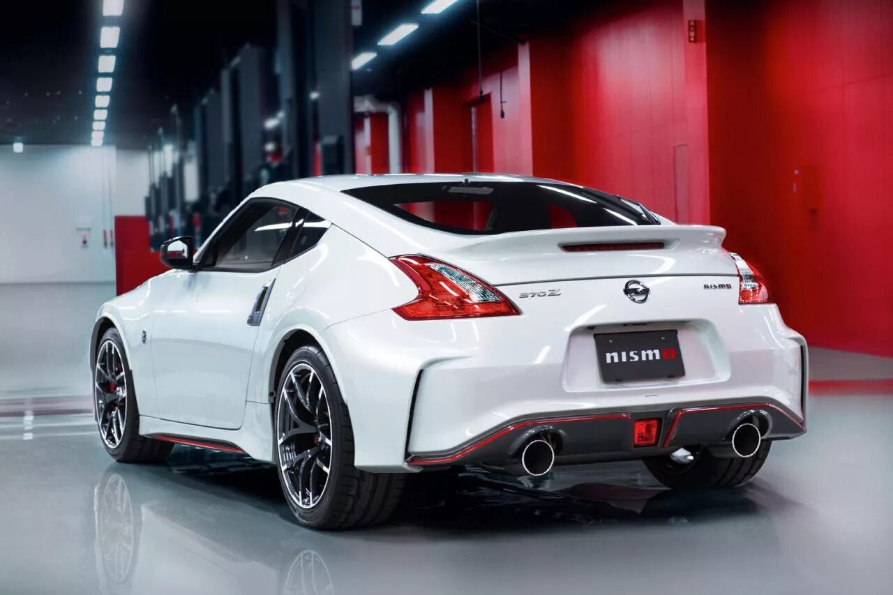 Ниссан нисмо фото Nissan 370Z NISMO подвергся "пластике" - КОЛЕСА.ру - автомобильный журнал