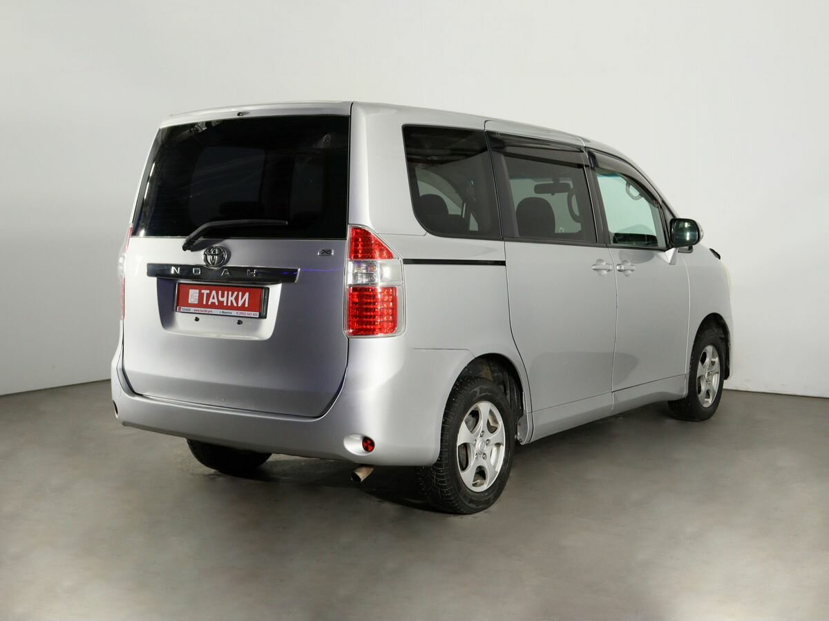 Ниссан ноах фото Купить б/у Toyota Noah II (R70) 2.0 CVT (143 л.с.) бензин вариатор в Иркутске: с