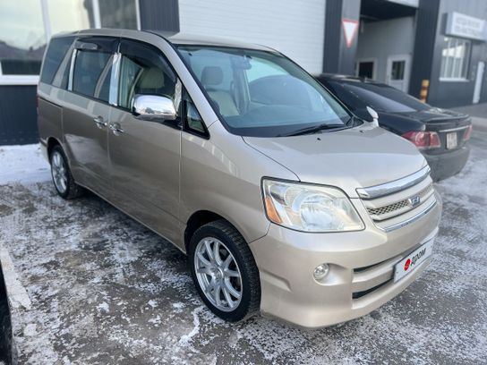 Ниссан ноах фото Купить Тойота Ноах R60 рестайлинг в Хабаровске: продажа Toyota Noah R60 с пробег