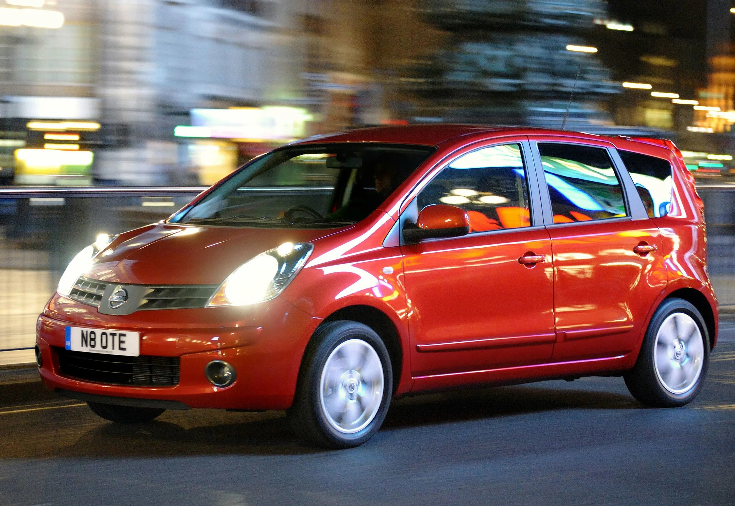 Ниссан нота фото автомобиля Nissan - Used Car Buying Guides - New Car Net