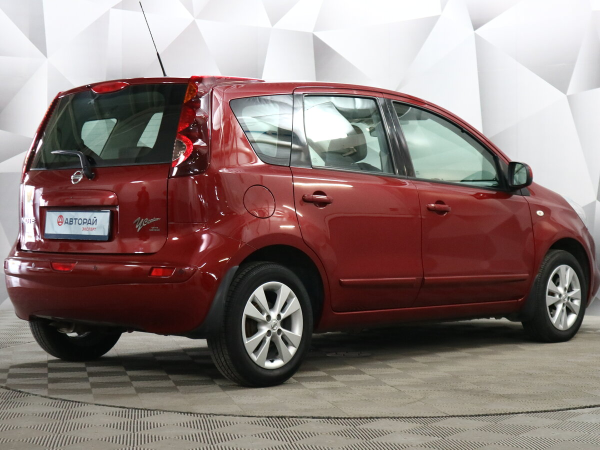 Ниссан ноте 2013 фото Купить б/у Nissan Note I Рестайлинг 1.6 AT (110 л.с.) бензин автомат в Ульяновск