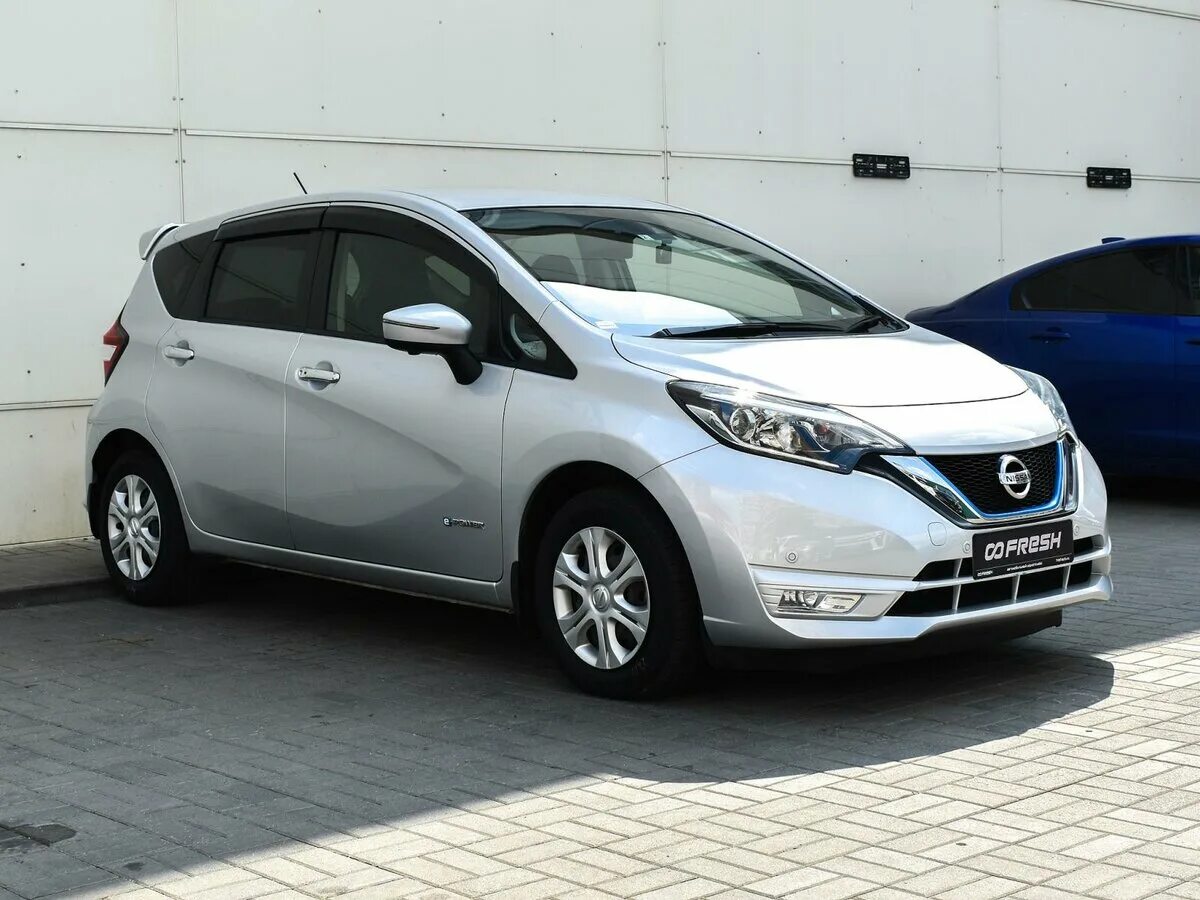 Ниссан ноте 2019 фото Купить б/у Nissan Note II Рестайлинг e-Power 1.2hyb AT (80 л.с.) гибрид автомат 