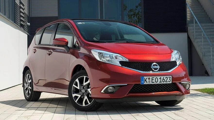 Ниссан ноте е12 фото Фото обновленного Nissan Note утекли в Сеть - КОЛЕСА.ру - автомобильный журнал