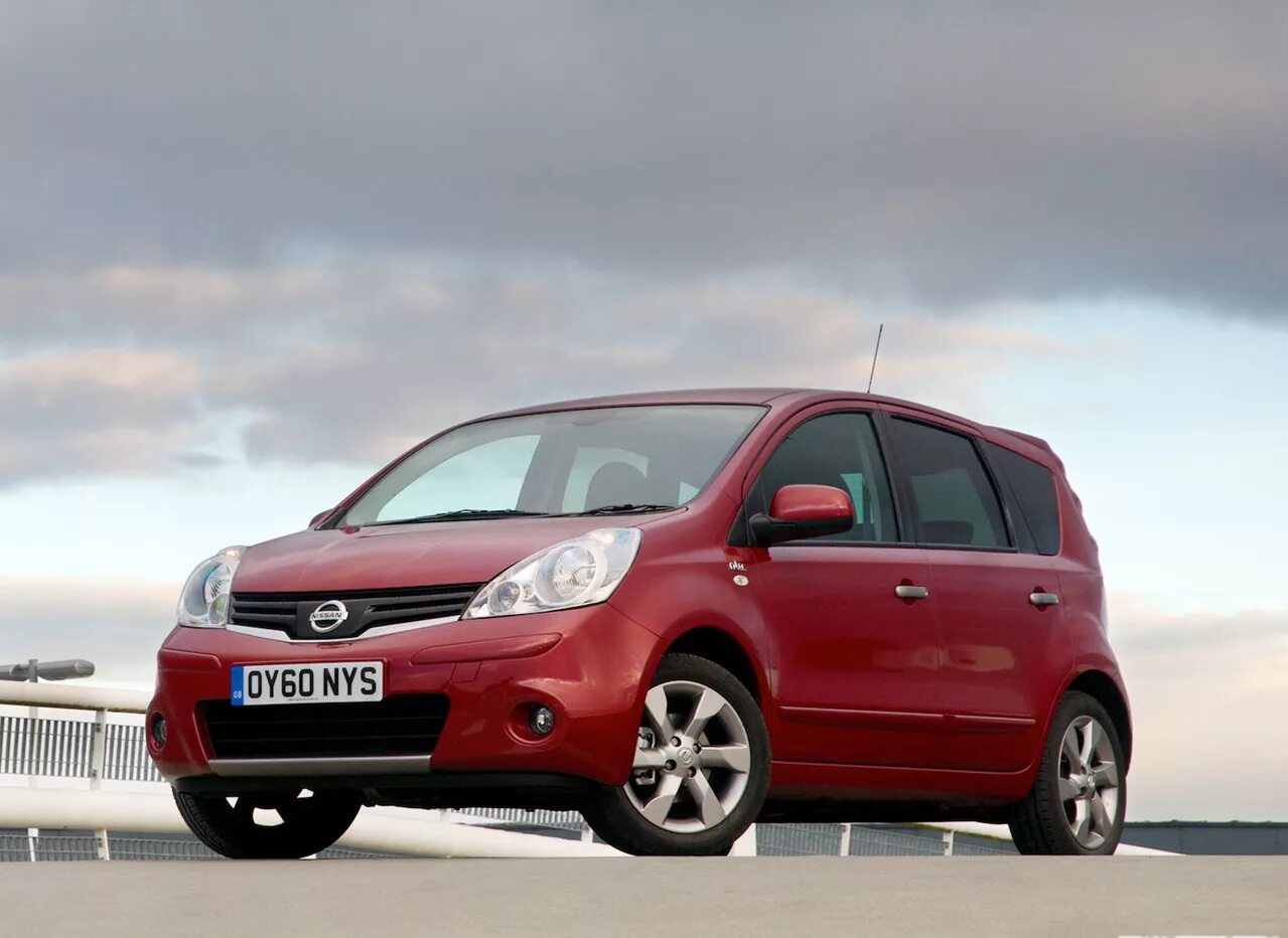 Ниссан note фото Nissan Note E11 рестайлинг хетчбэк