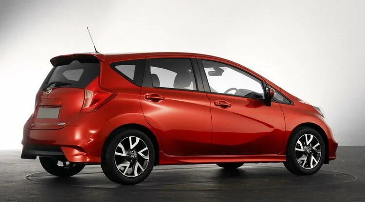 Ниссан note фото Прокат автомобиля Nissan Note в Крыму Аренда авто Ниссан Ноут без водителя