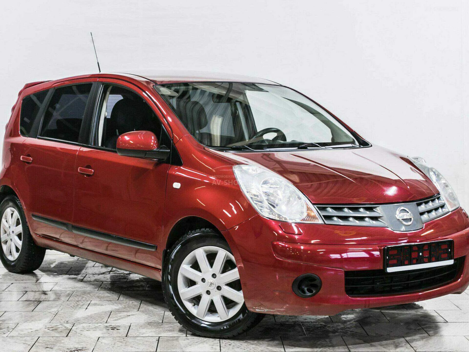 Ниссан ноте фото цены Купить Nissan Note 1.4i MT (88 л.с.) 2008 года, с пробегом в кредит Ниссан Нот 1