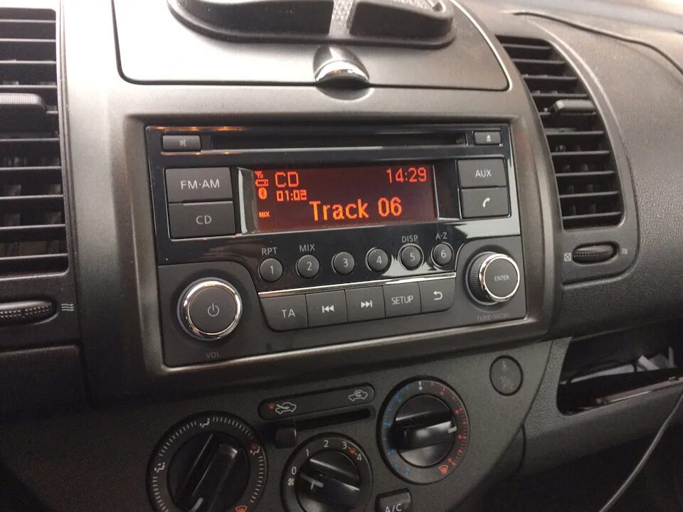 Ниссан ноте как подключить блютуз Замена магнитолы Daewoo agc-0071 - Nissan Note (1G), 1,6 л, 2007 года автозвук D