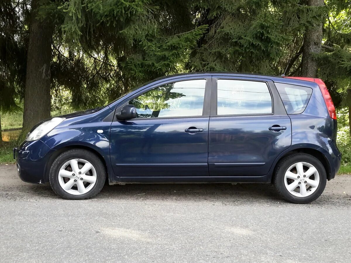 Ниссан ноут 2007 фото Купить б/у Nissan Note I 1.6 AT (110 л.с.) бензин автомат в Санкт-Петербурге: си