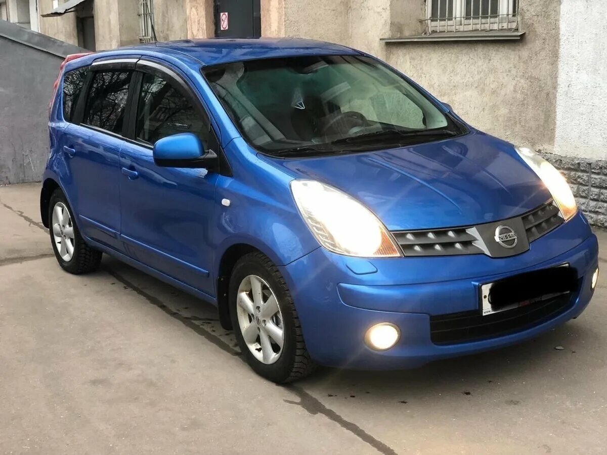Ниссан ноут 2007 фото Купить б/у Nissan Note I 1.6 AT (110 л.с.) бензин автомат в Москве: синий Ниссан
