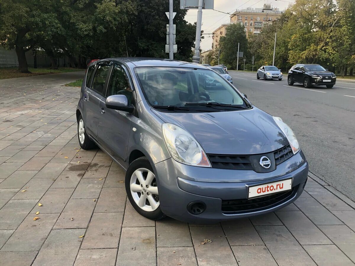 Ниссан ноут 2007 фото Купить б/у Nissan Note I 1.4 MT (88 л.с.) бензин механика в Москве: серый Ниссан