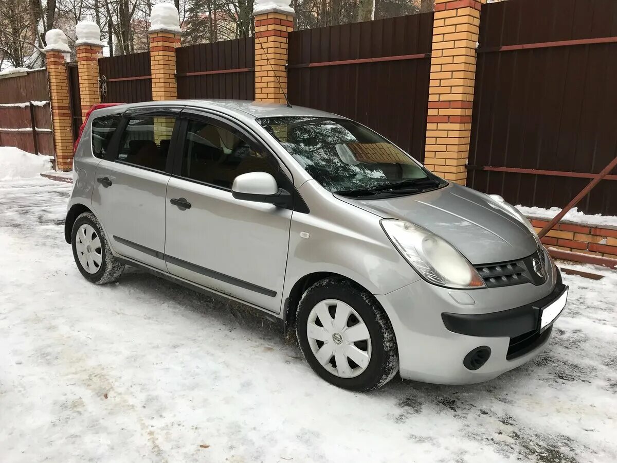 Ниссан ноут 2007 фото Купить б/у Nissan Note I 1.4 MT (88 л.с.) бензин механика в Королёве: серый Нисс