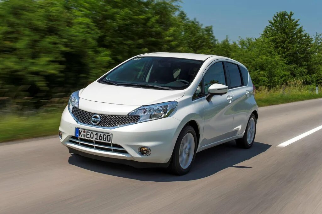 Ниссан ноут 2013 фото Nissan Note Specs - 2013, 2014, 2015, 2016, 2017, 2018 - Autoevolution 072
