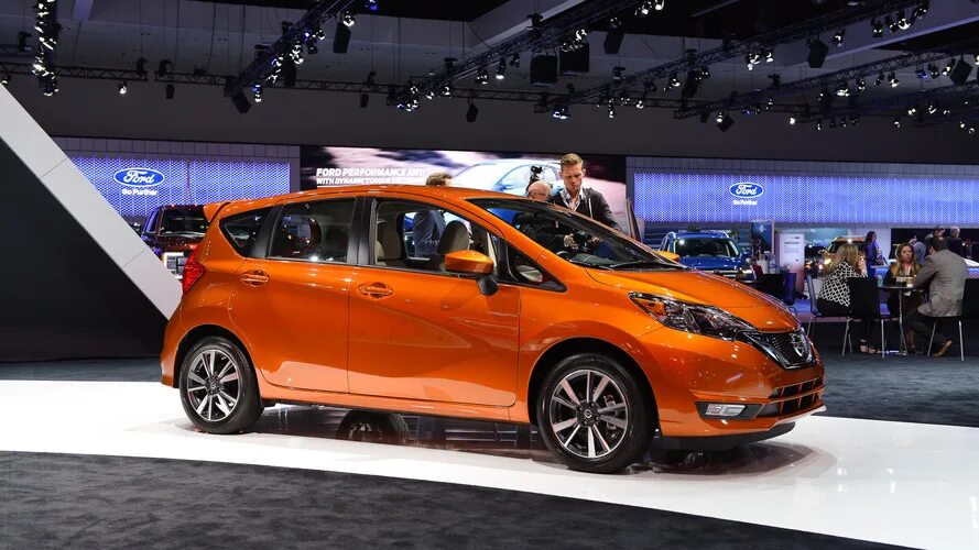 Ниссан ноут 2018 фото 2017 Nissan Versa Note comes to L.A with mild refresh