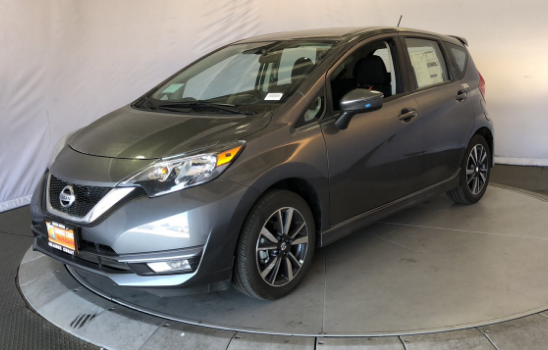 Ниссан ноут 2018 года фото Nissan Versa Note SR 2018 Price In USA , Features And Specs - Ccarprice USA