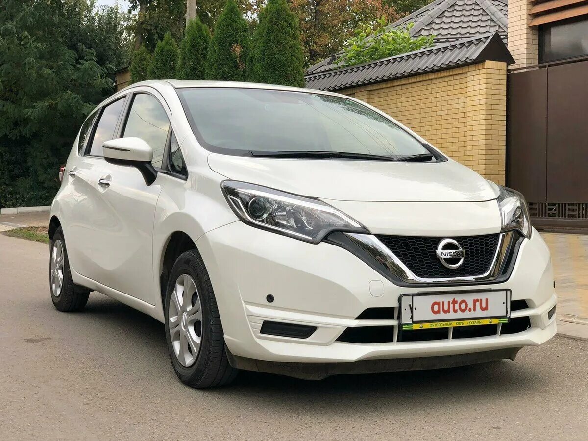 Ниссан ноут 2018 года фото Купить б/у Nissan Note II Рестайлинг 1.2 CVT (80 л.с.) бензин вариатор в Краснод