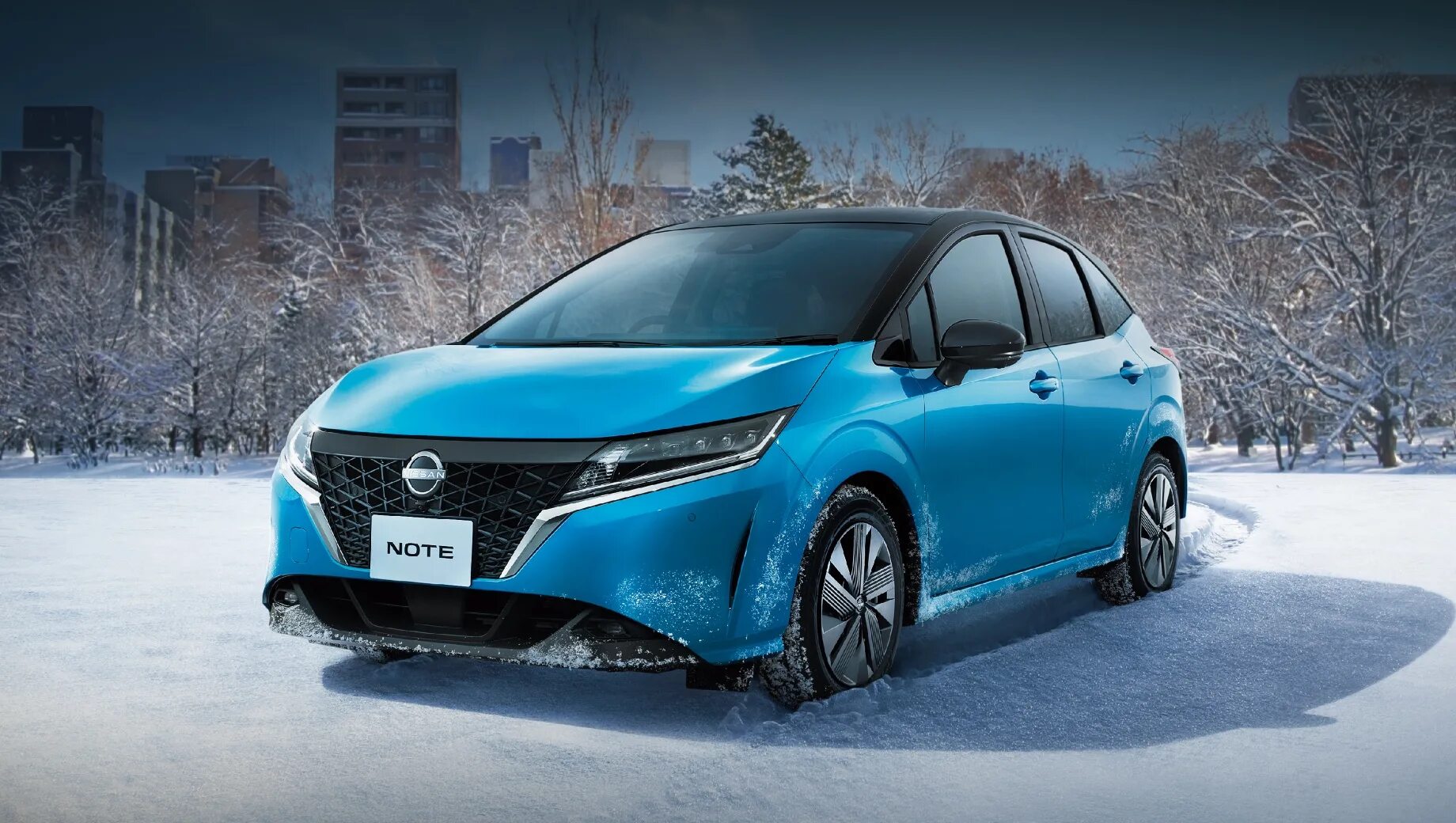 Ниссан ноут 2020 фото Гибриды Nissan Note признаны "Автомобилем года" в Японии - DRIVE2