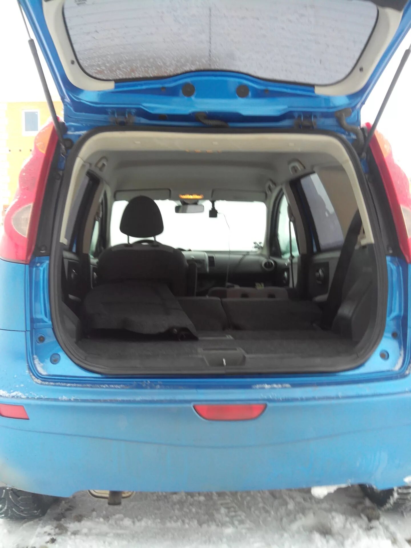 Ниссан ноут багажник фото Бокс на крышу - Nissan Note (1G), 1,4 л, 2007 года аксессуары DRIVE2