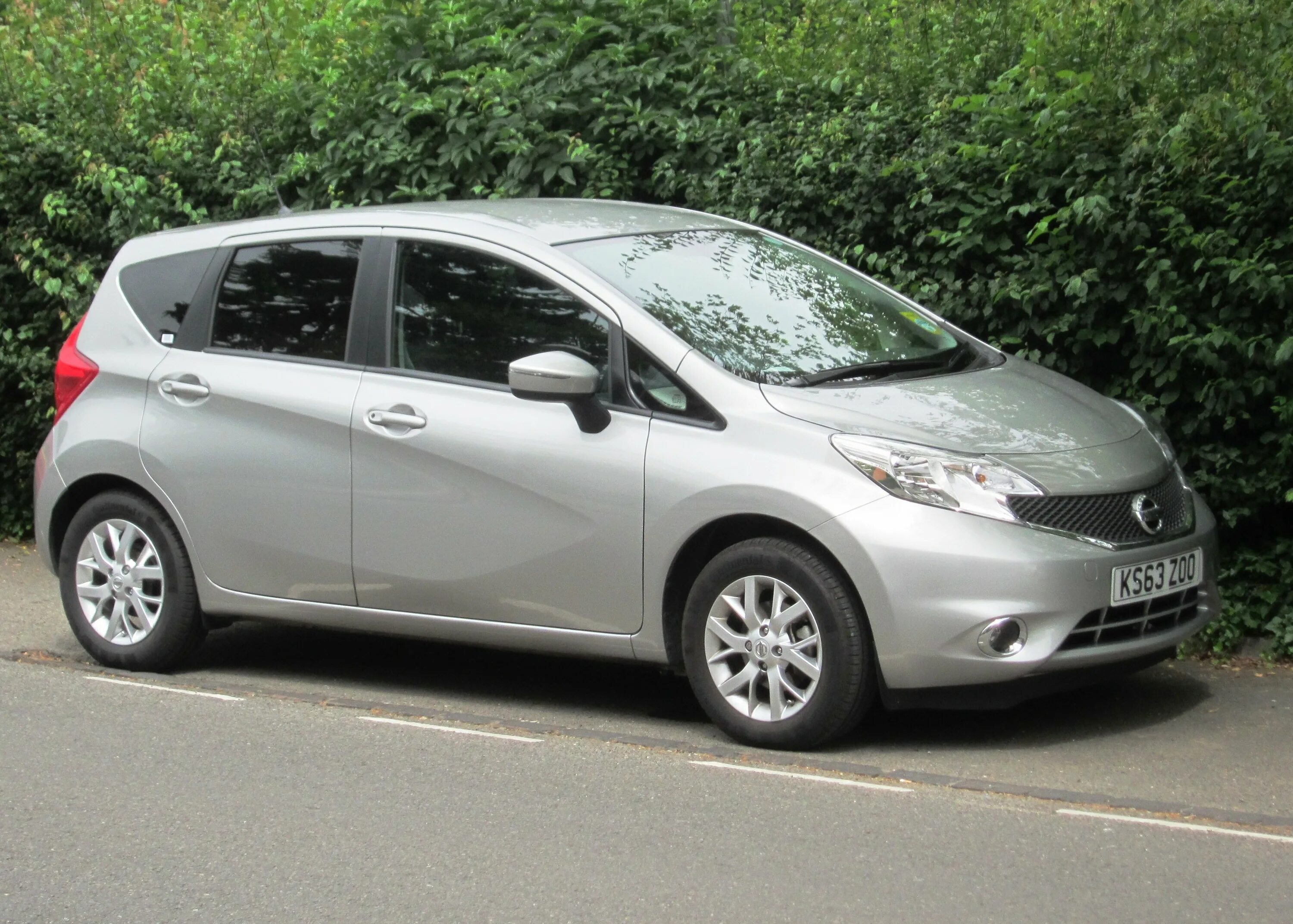 Ниссан ноут е12 фото Nissan note e12 фото Екб-Авто.ру