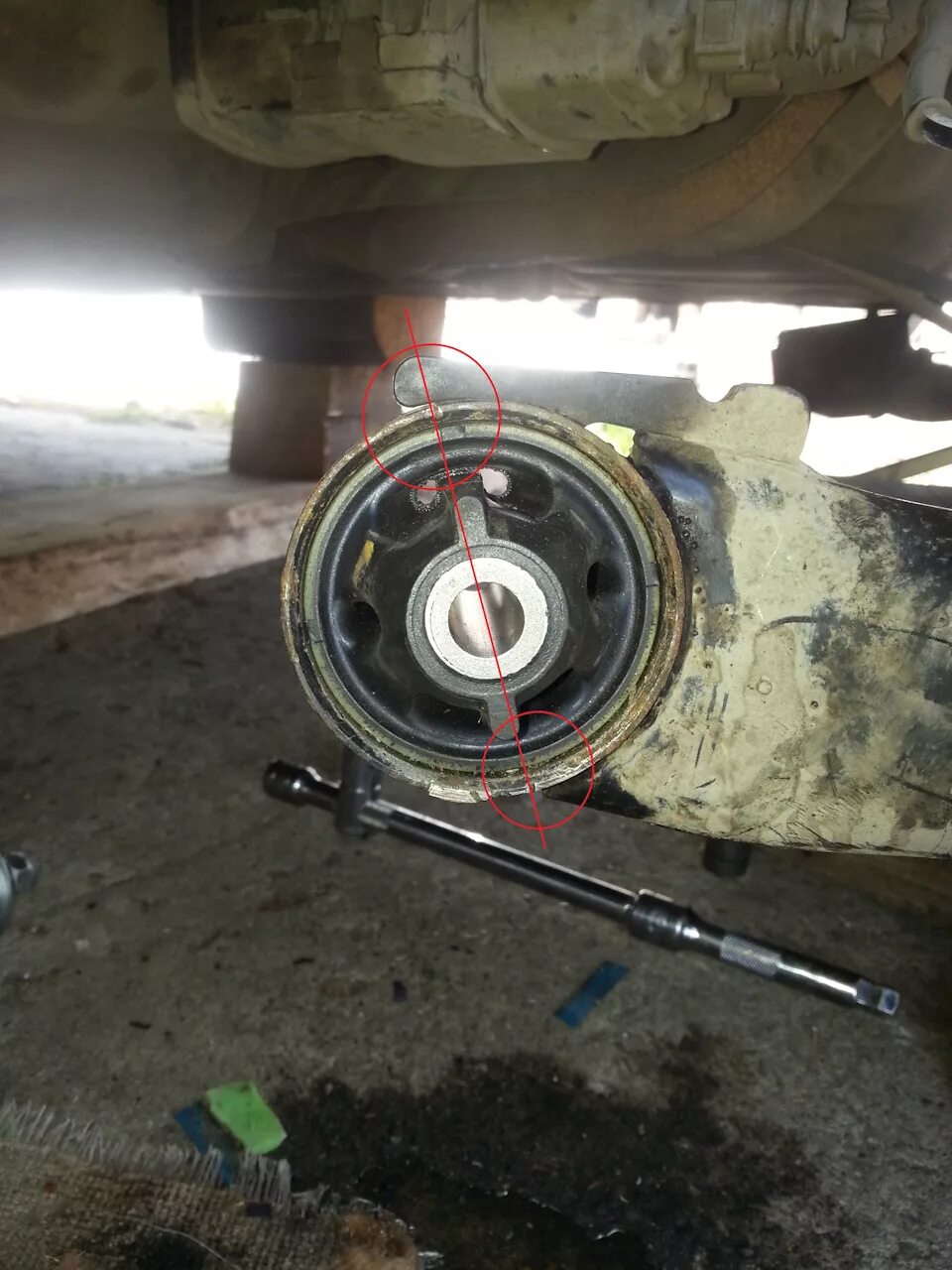 Ниссан ноут как заменить сайлентблоки задней балки Замена сайлентблоков задней балки без её снятия. - Nissan Tiida (1G), 1,5 л, 200