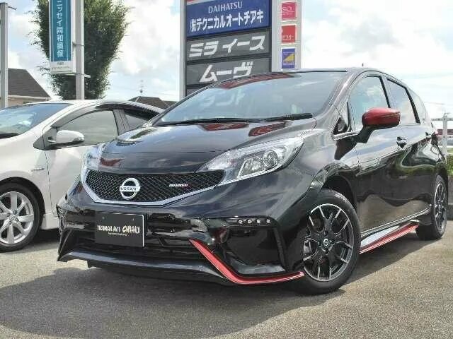 Ниссан ноут нисмо фото Купить б/у Nissan Note бензин вариатор во Владивостоке: чёрный 2015 хэтчбек 5-дв