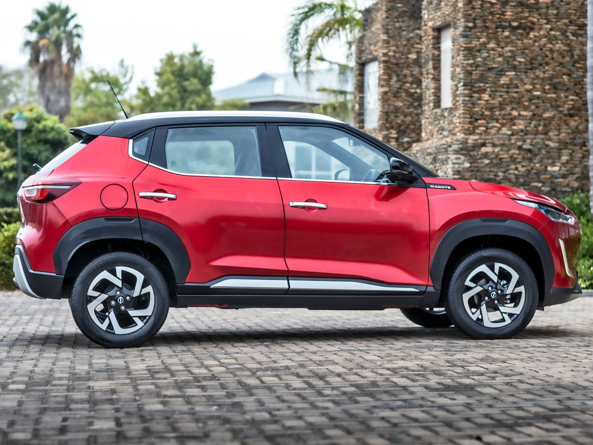 Ниссан новая модель фото цена The vehicles SA's automakers kept for themselves last month