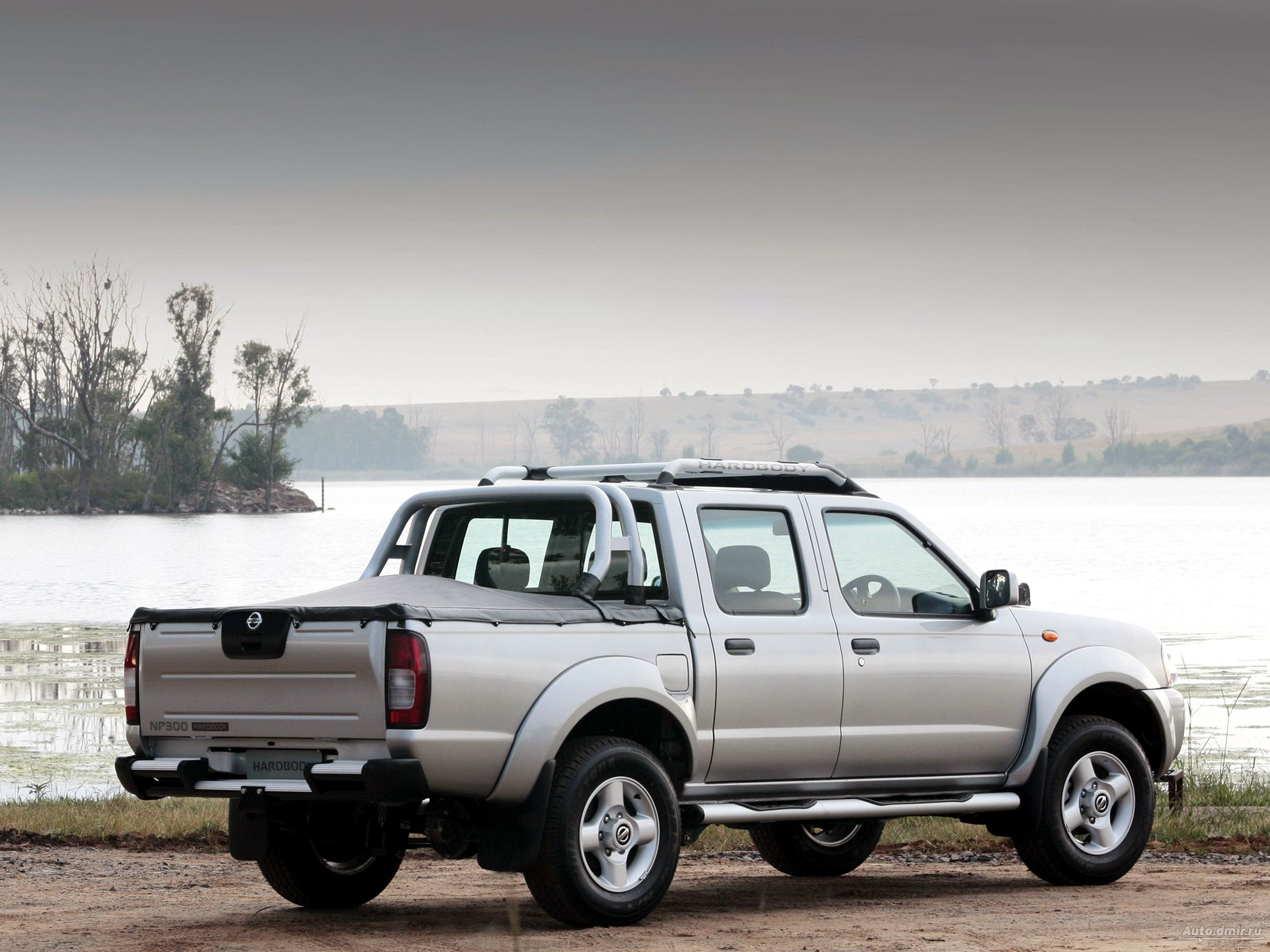 Ниссан нп 300 фото Фото Nissan NP300, подборка фотографий Ниссан НП300 - фотоальбом автомобилей Aut