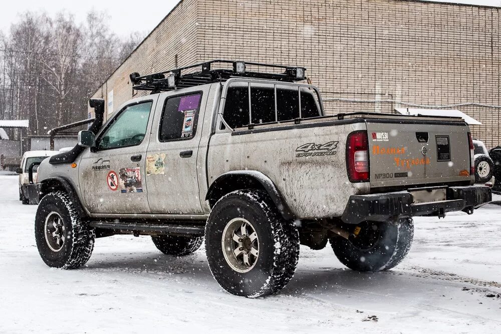 Ниссан нп 300 тюнинг Nissan NP-300 на 35" - ПикапСервис на DRIVE2