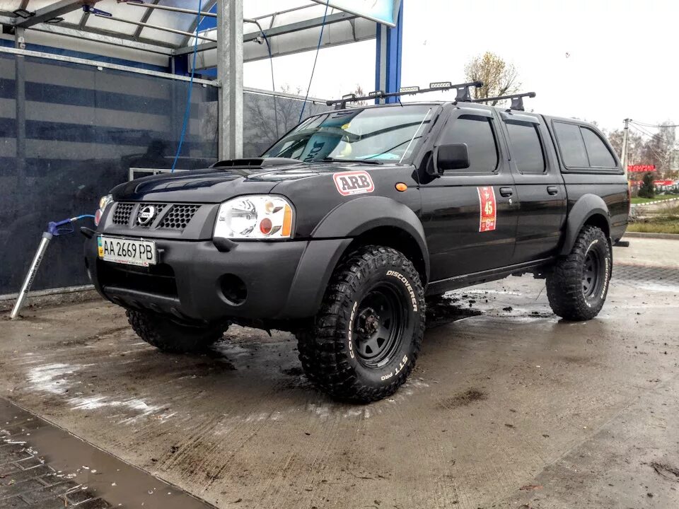 Ниссан нп 300 тюнинг Хамелеон - Nissan NP300, 2,5 л, 2011 года просто так DRIVE2