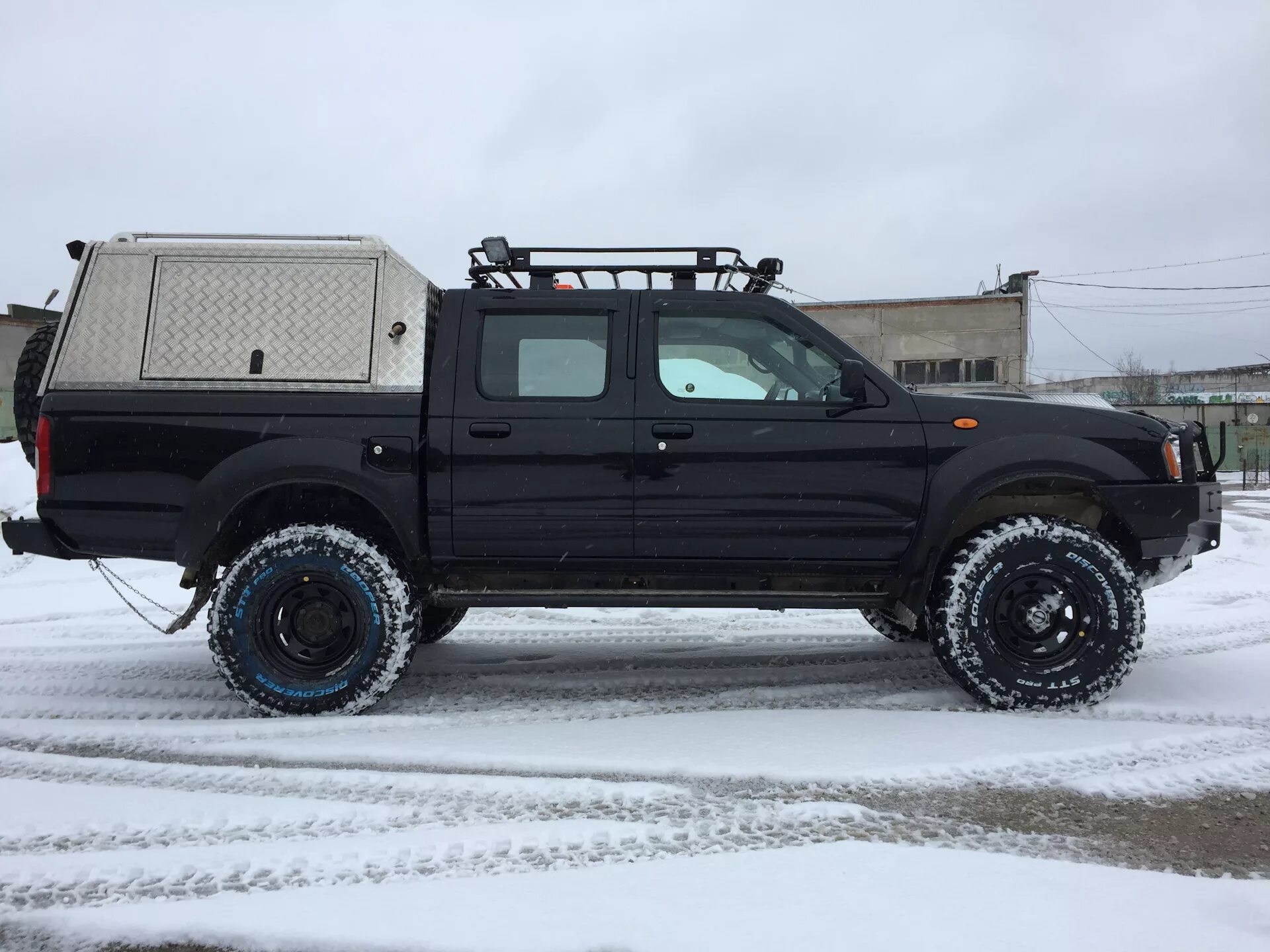 Ниссан нп 300 тюнинг Внедорожные испытания после бодилифта - Nissan NP300, 2,5 л, 2012 года тюнинг DR