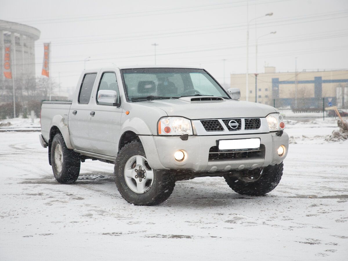 Ниссан np300 фото Купить б/у Nissan NP300 2008-2015 2.5d MT (133 л.с.) 4WD дизель механика в Санкт
