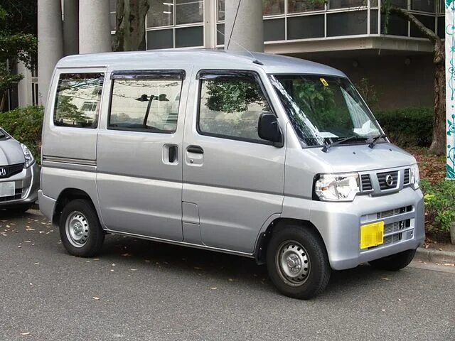 Ниссан нв100 фото File:Nissan NV100 CLIPPER (U72V) front.JPG - Wikimedia Commons